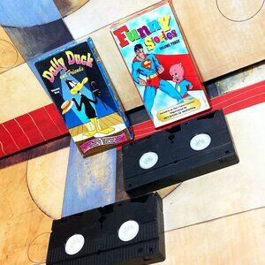 (2) VINTAGE RETRO CLASSIC VHS VIDEO TAPES CARTOONS ANIMATED FUNNY STORIES DAFFY